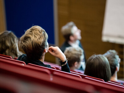 Studierende im Hörsaal